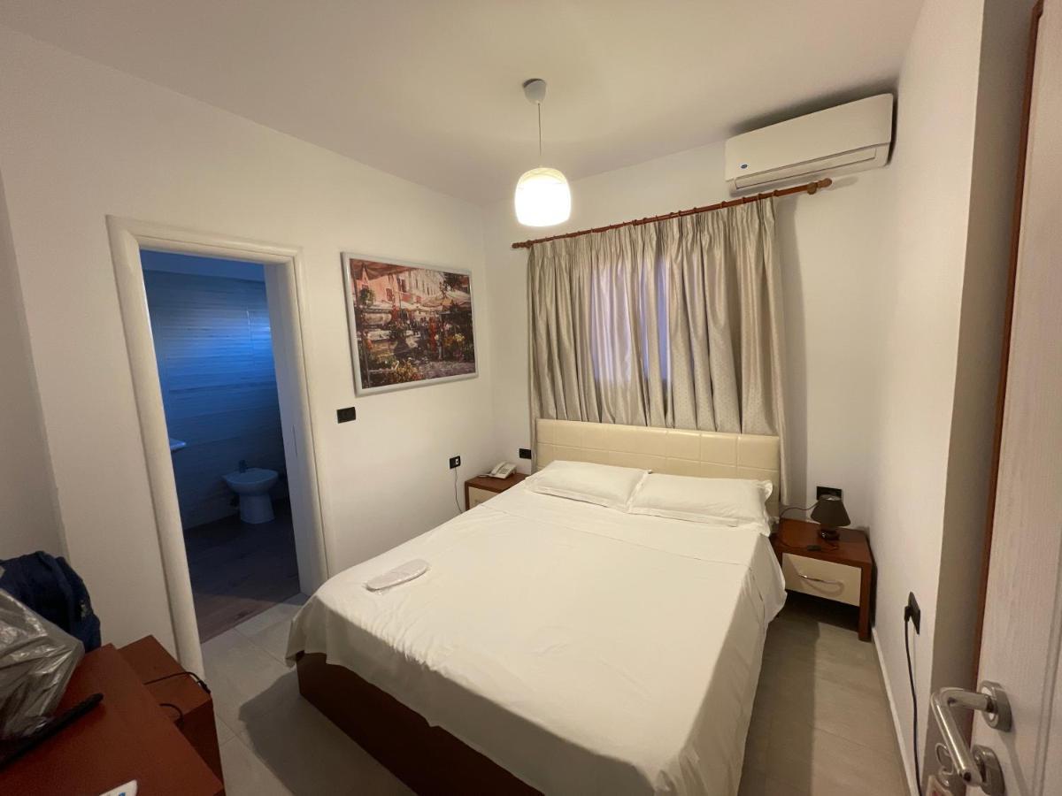 Vila Ada Hotel Tirana Pokoj fotografie