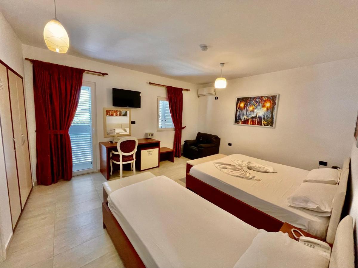 Vila Ada Hotel Tirana Exteriér fotografie