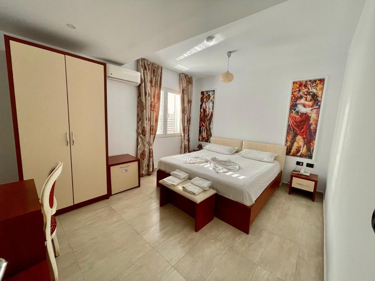 Vila Ada Hotel Tirana Exteriér fotografie